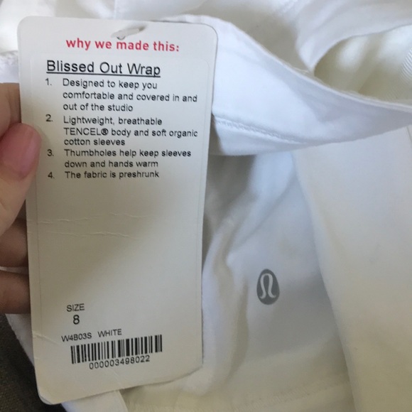 Lululemon Blissed Out Wrap - Picture 4 of 4